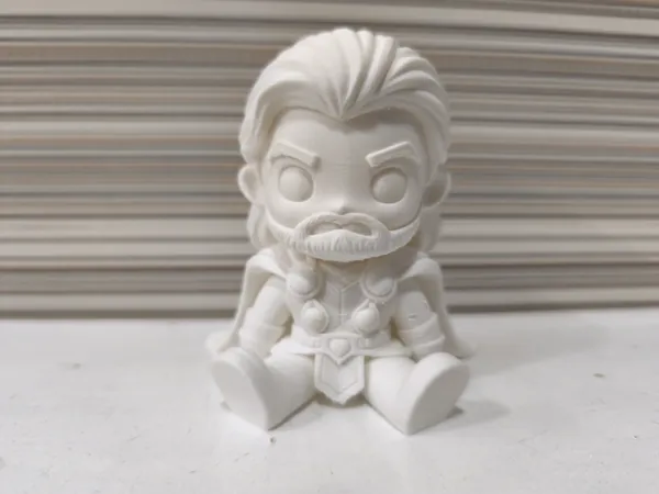 Thor version chibi — figurine