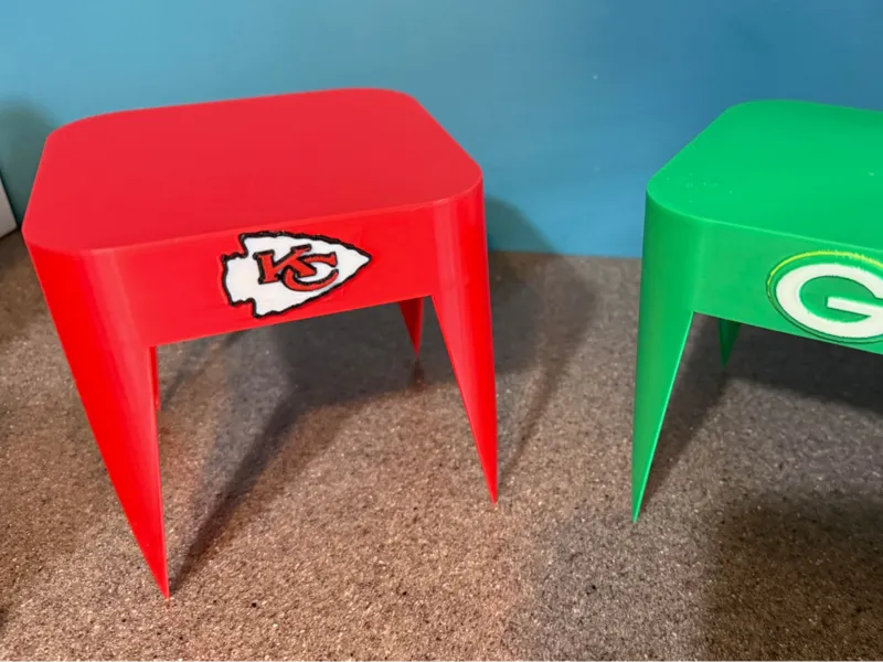 FOCO BRXLZ NFL Helmet Stands