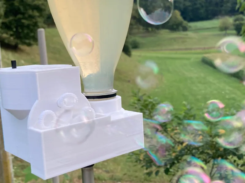 Bubble machine