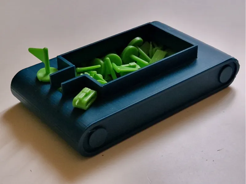 Risk pieces container - dispenser