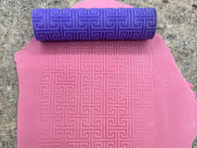 Greek pattern roller
