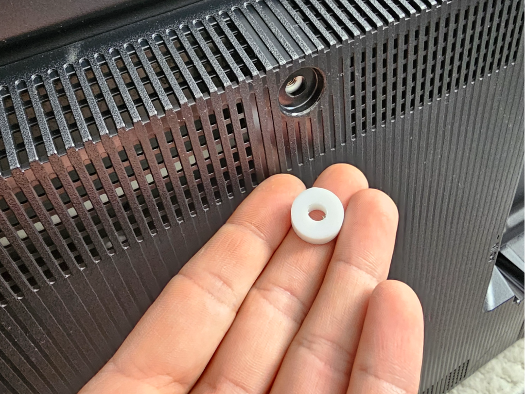 TCL TV spacer for wall mont