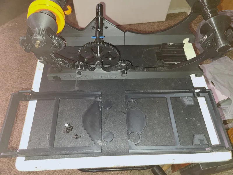 Pastamatic Spooler Frame w/Handle & retaining pins