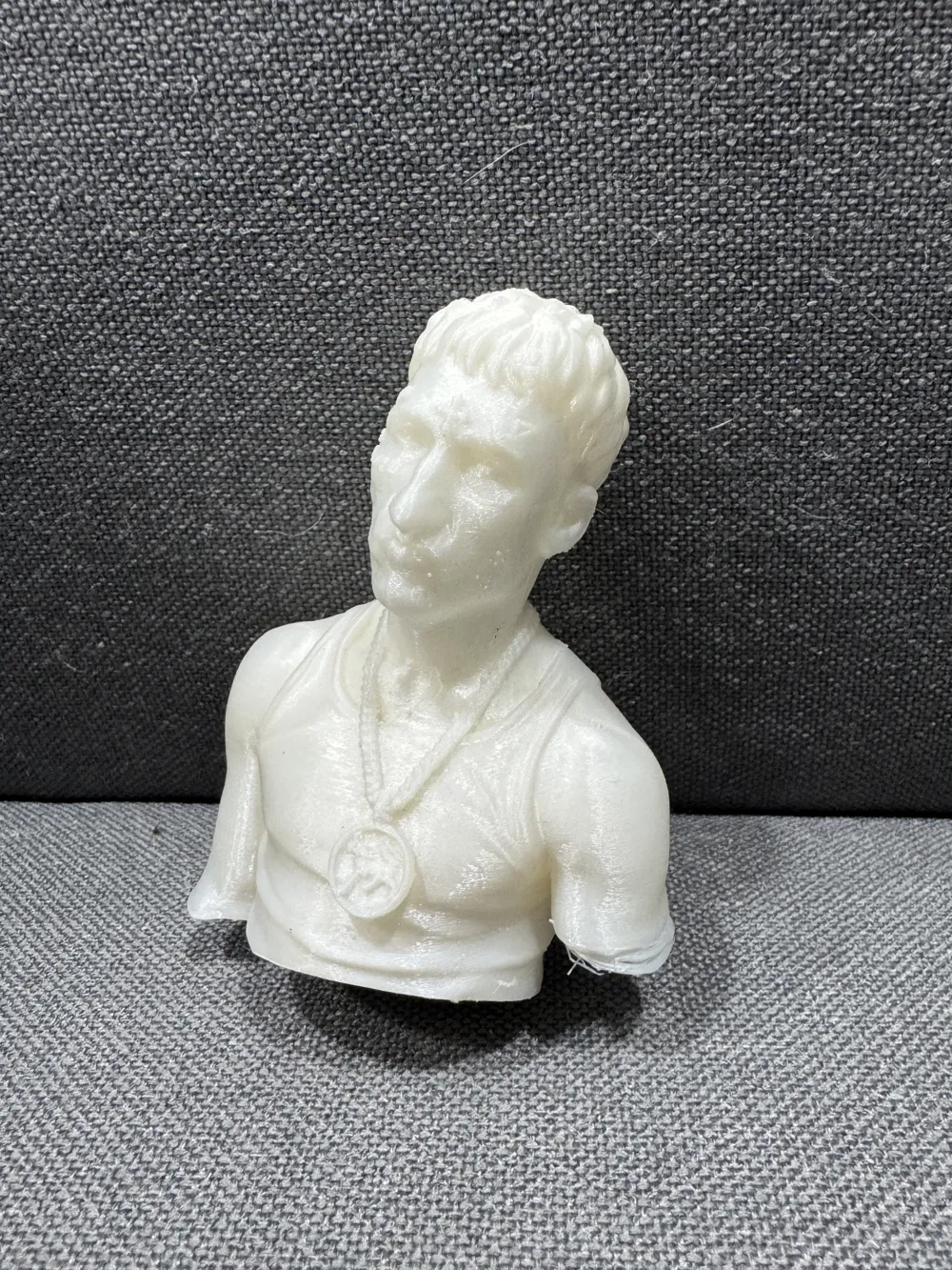 Busto Trap Yung Beef - Free 3D Print Model - MakerWorld