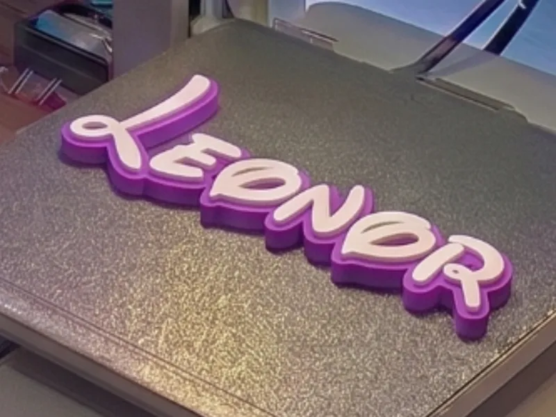 Leonor >font Disney<
