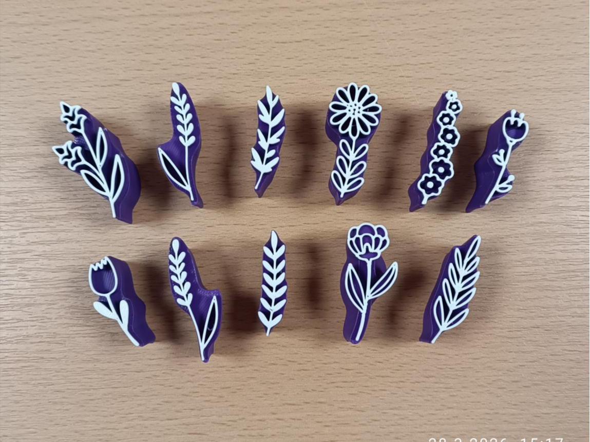Little stamp for clay flowers and leaf 4.