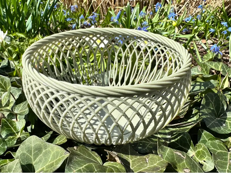 Woven basket
