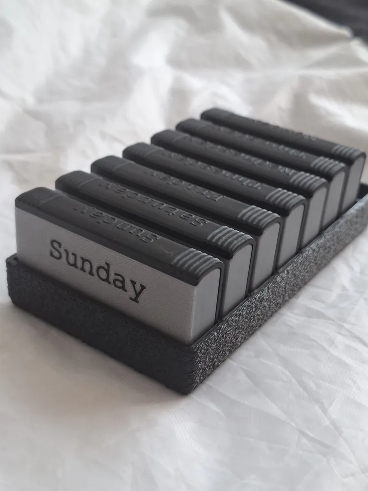 Weekly Pill Organizer - Free 3D Print Model - MakerWorld