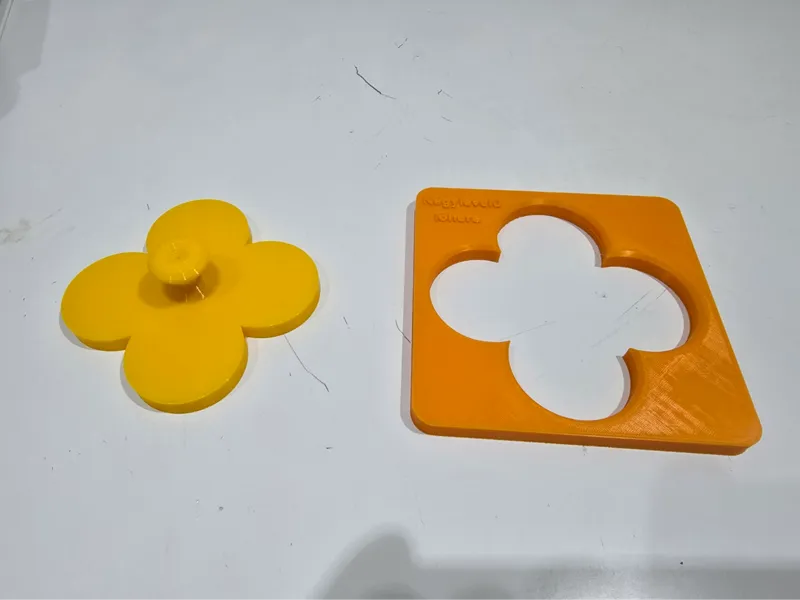 Montessori 4 Leaf Clover