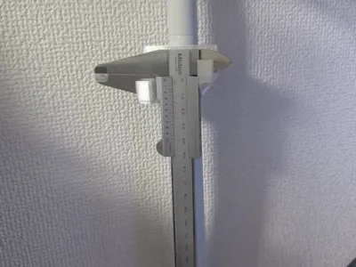 Caliper holder for 19mm metal rack with M6 fastening
