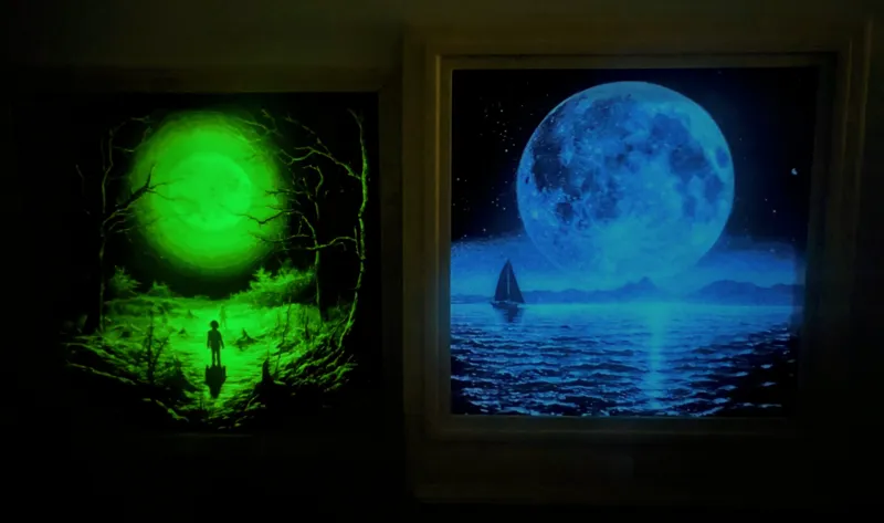Motion Sensor activated LED Lite Shadow box Frame 200mm