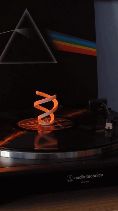 Vinyl turntable decoration spiral