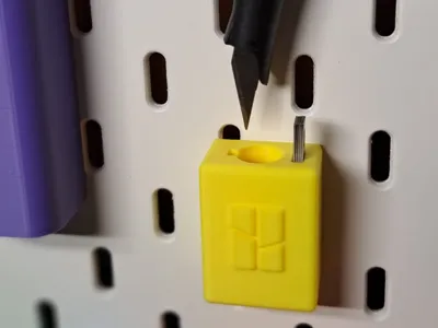 Skadis Utility Knife Holder