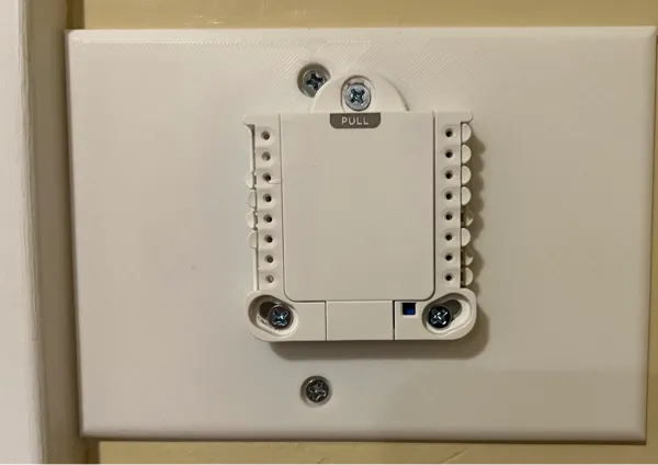 Plaque murale pour thermostat Honeywell UMP-16