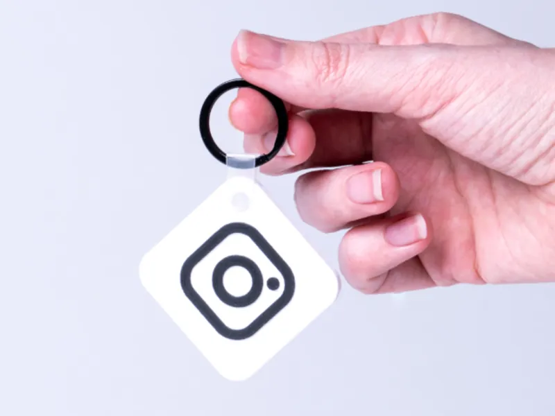 NFC tag and business card: Instagram