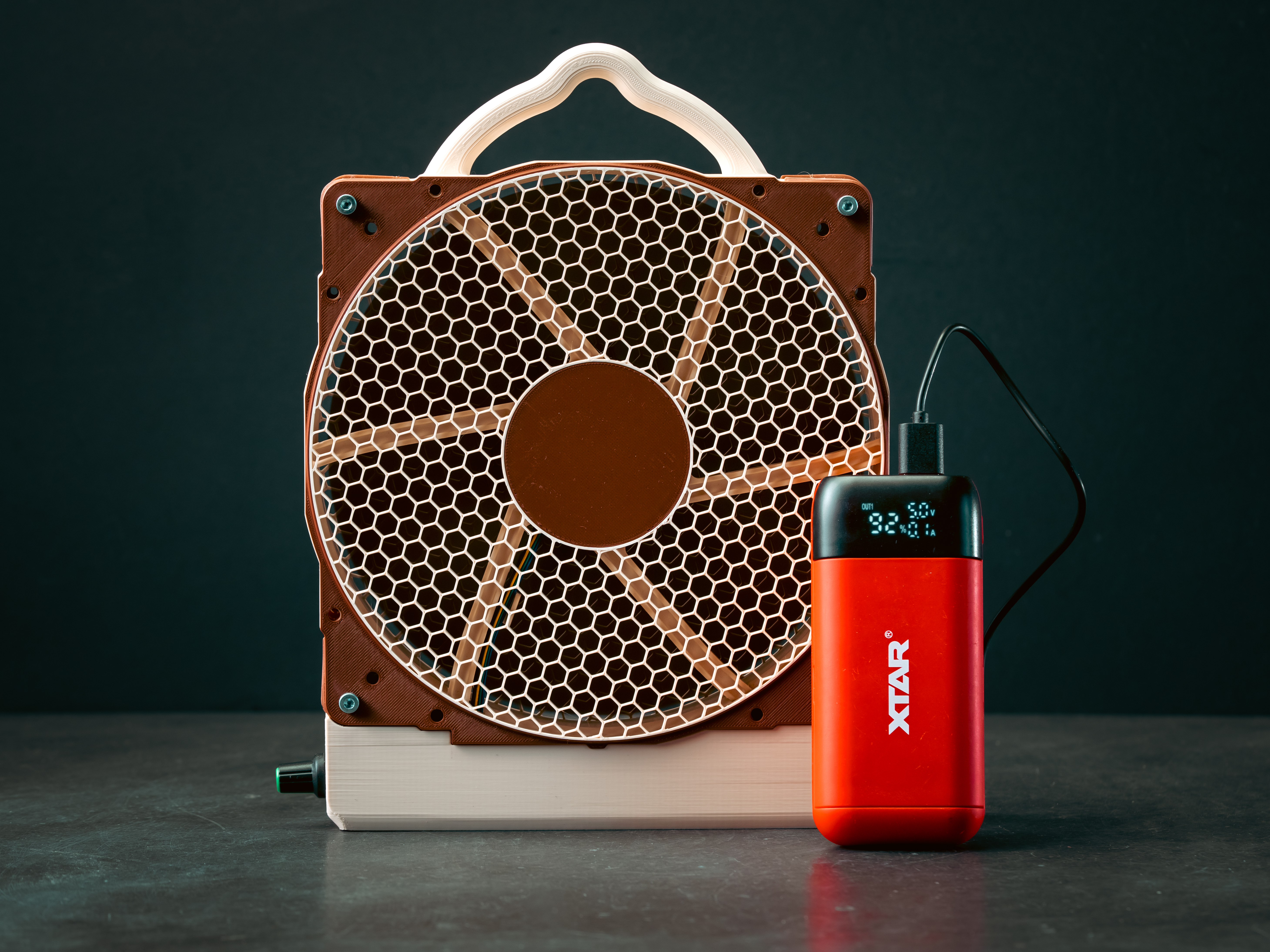 Silent Breeze: The 200mm Travel Fan (Noctua) - Free 3D Print Model