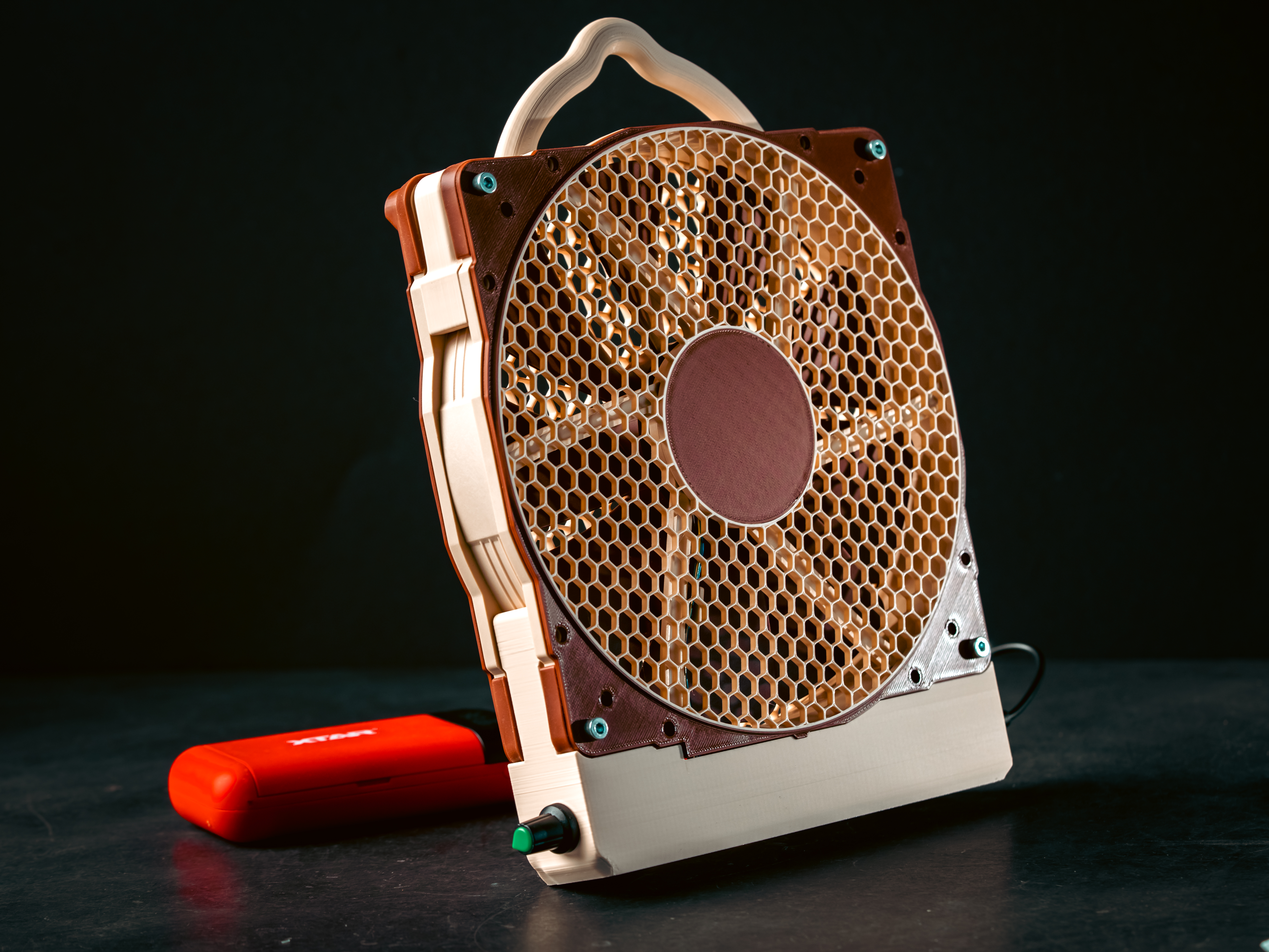 Silent Breeze: The 200mm Travel Fan (Noctua) - Free 3D Print Model