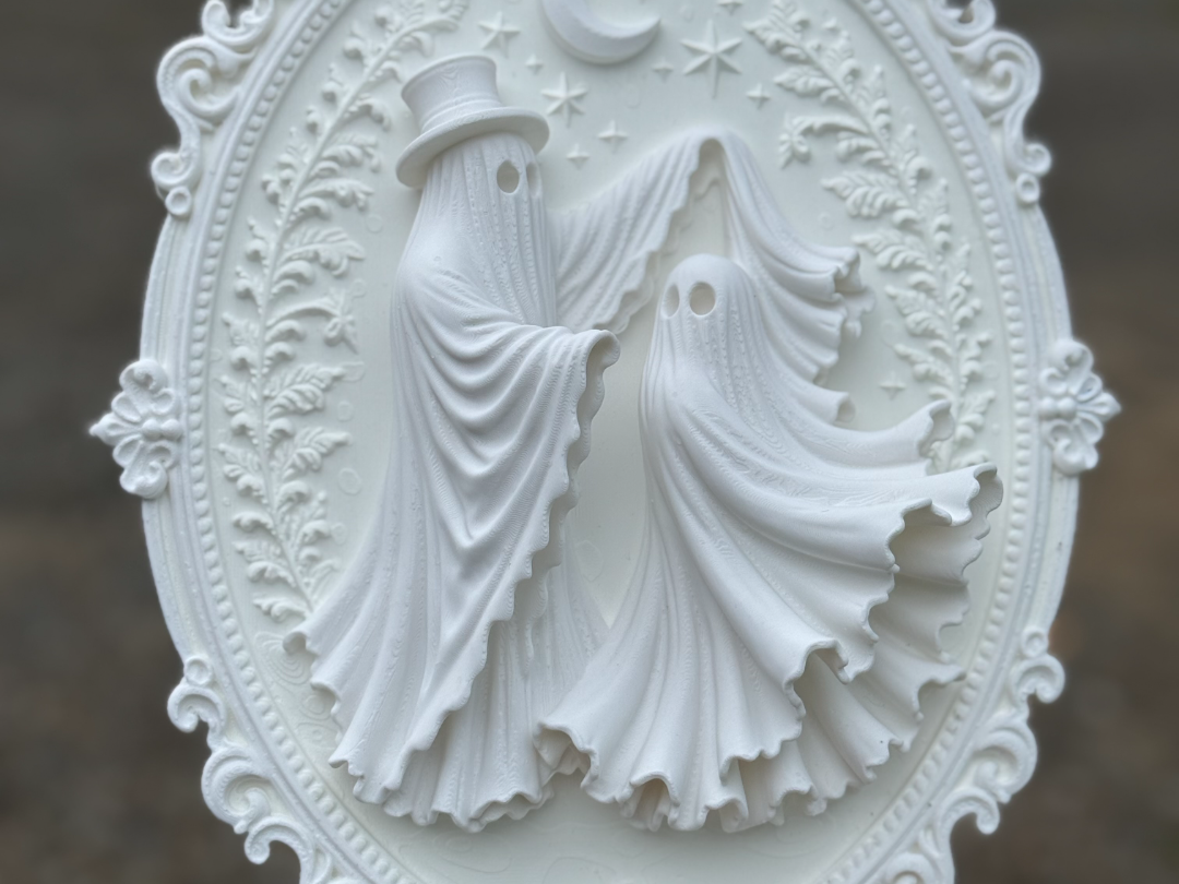 Victorian Dancing Ghost Frame - 1