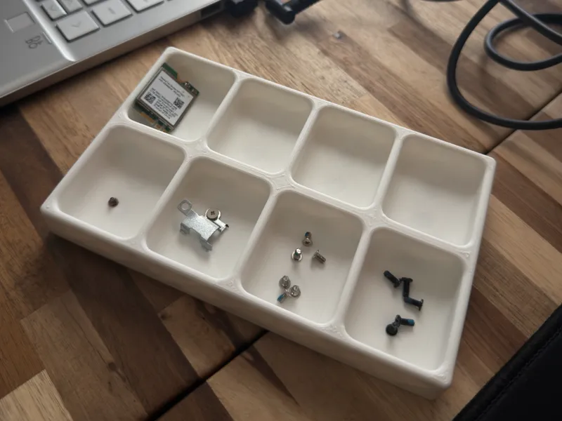 Magnetic Screw Tray