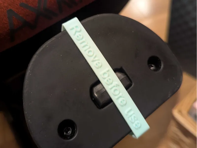 Axkid One 2 "foot clip"