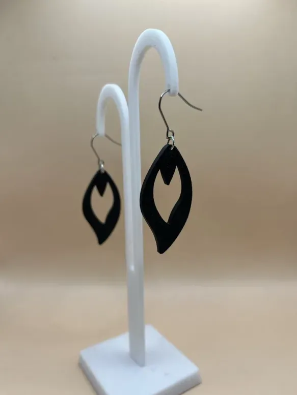 Heart Earrings view 4