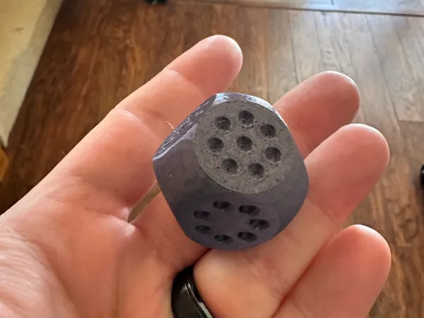 https://makerworld.bblmw.com/makerworld/model/US7cfb5e7829accf/design/621c7aa2a7992ffc.jpg