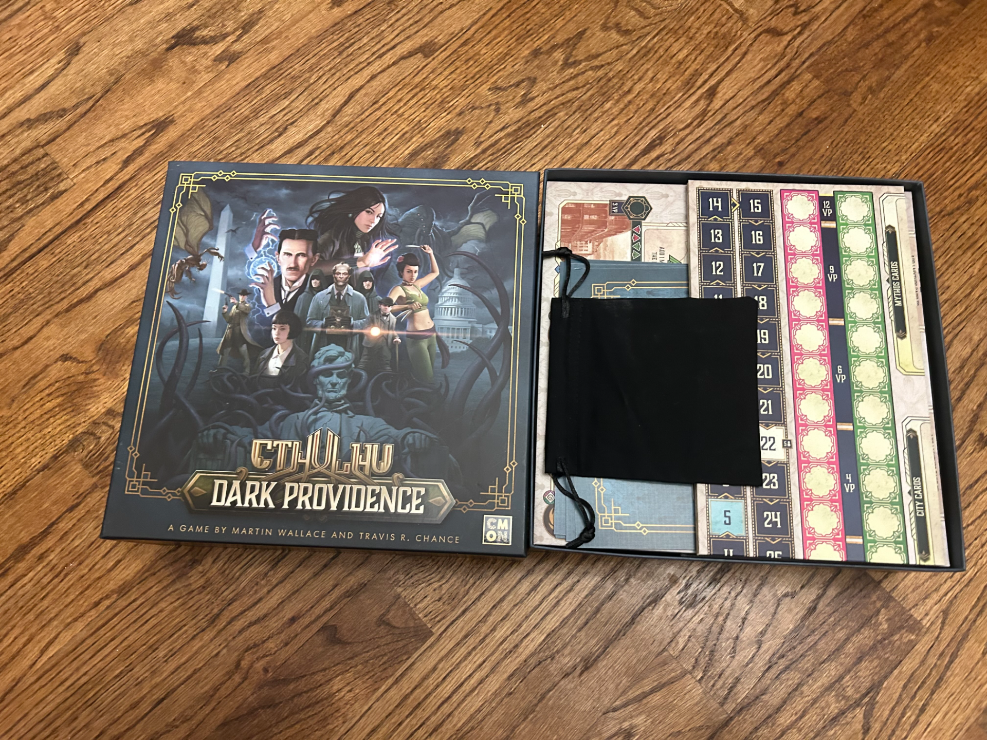 Cthulhu Dark Providence 3d Board Game inset