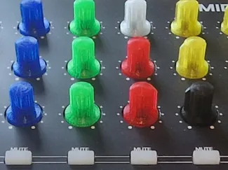 Akai Midimix knob 2 (d-shaft 6mm)