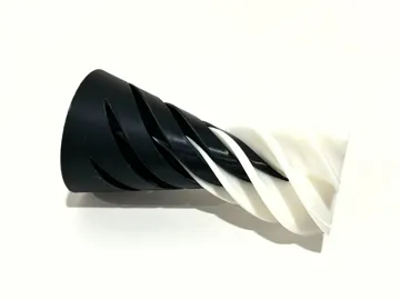 Objeto manipulable: Spiral Fidget Cone — vista de referencia 3