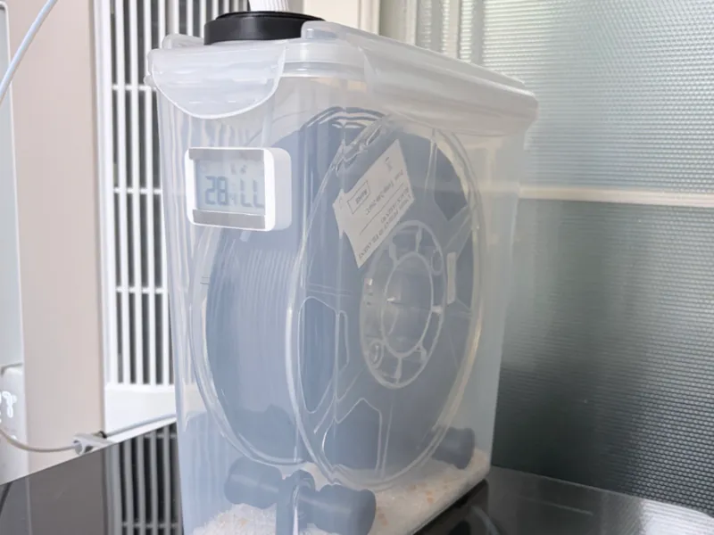 Serial Dry Box for Filament