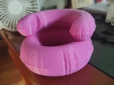 inflatable armchair phone stand