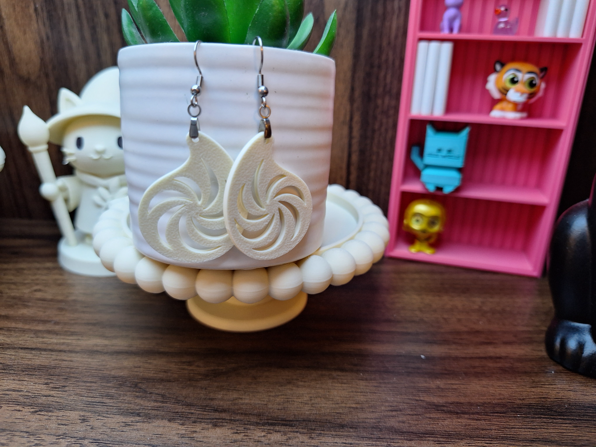 Nautilus Shell Earrings (Open Spiral)