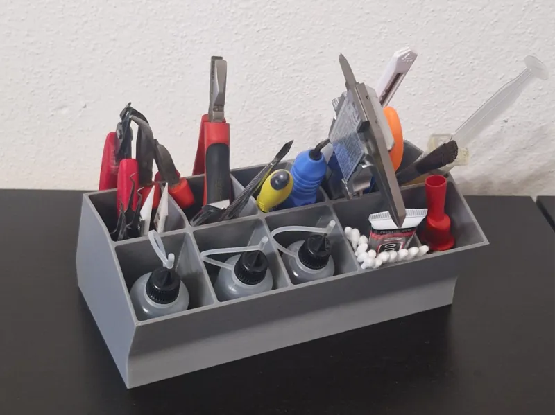Tool Tray with 10 Holes