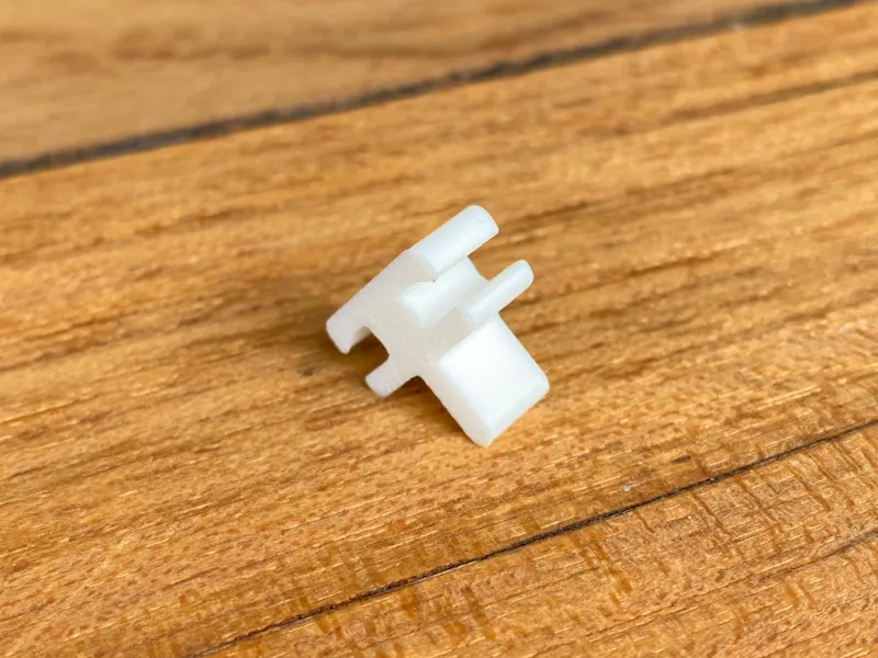 Awning cable holder clip