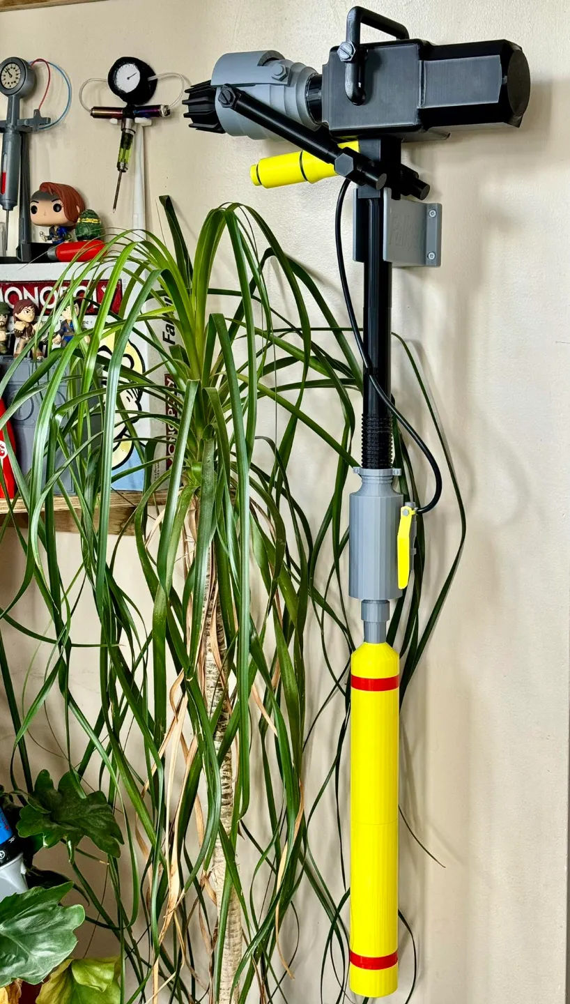 Fallout Super Sledge Life Size Rocket Sledge Hammer Remixed by