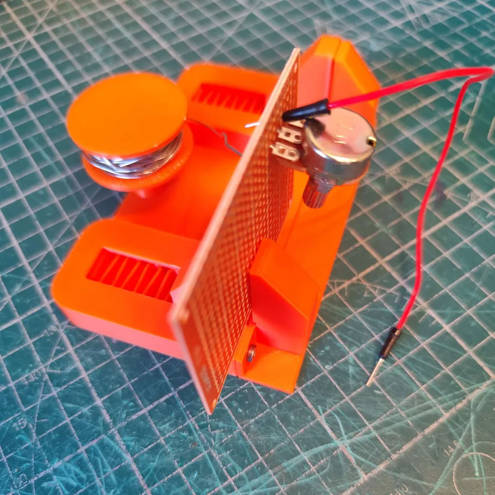 Modelling Helper Soldering helper - Free 3D Print Model - MakerWorld