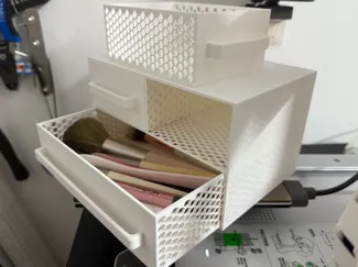 省料镂空盒子