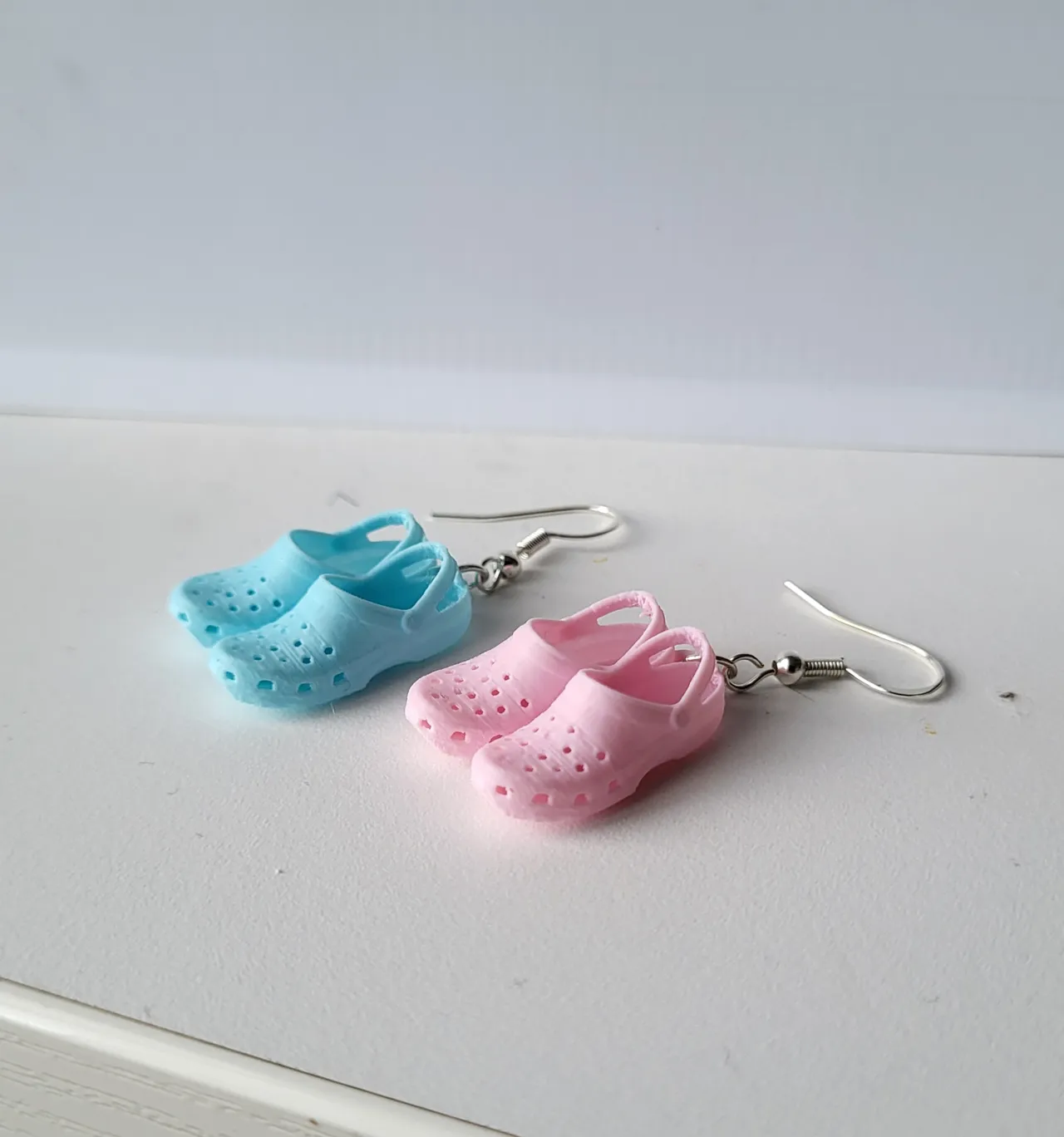 crocs summer earrings view 3