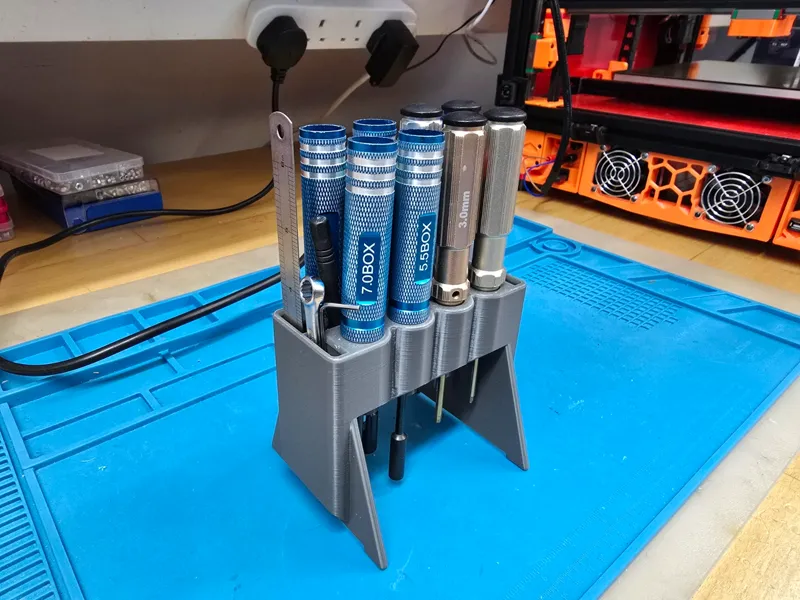 Work Bench Wrench & Tool Stand