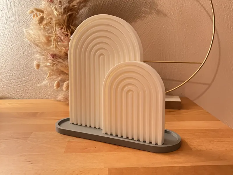 Boho Decor: Curved Arches on a Tray