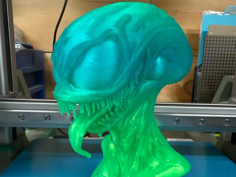 XenoVenom Bust