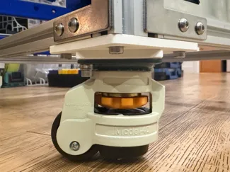 2020 Extrusion Caster Plate 40F Leveling Casters