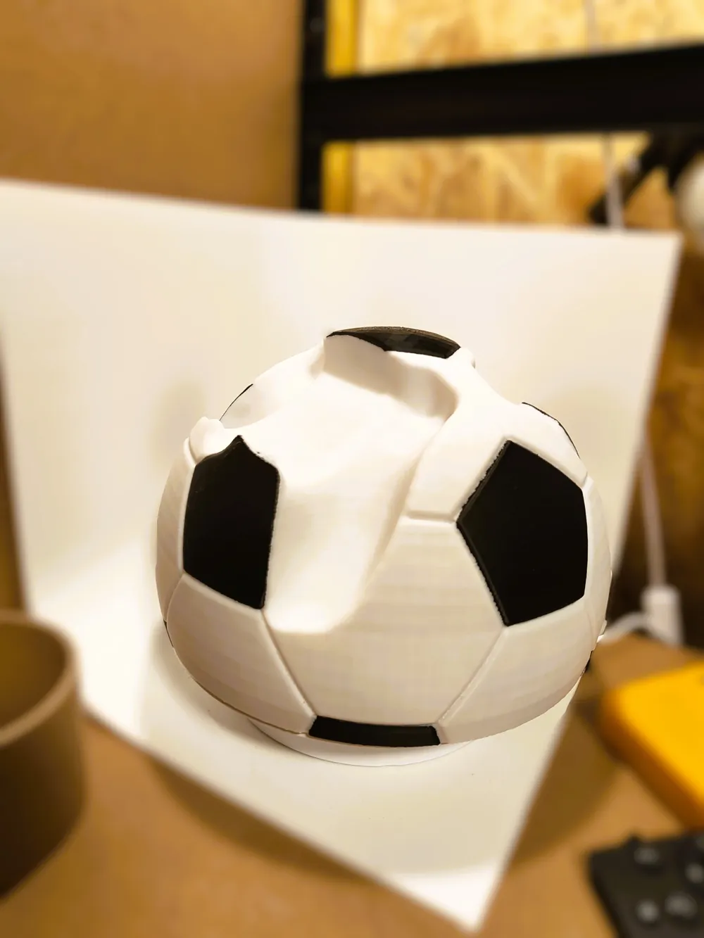 Ball Dock – Dual PS5 Controller - Free 3D Print Model - MakerWorld