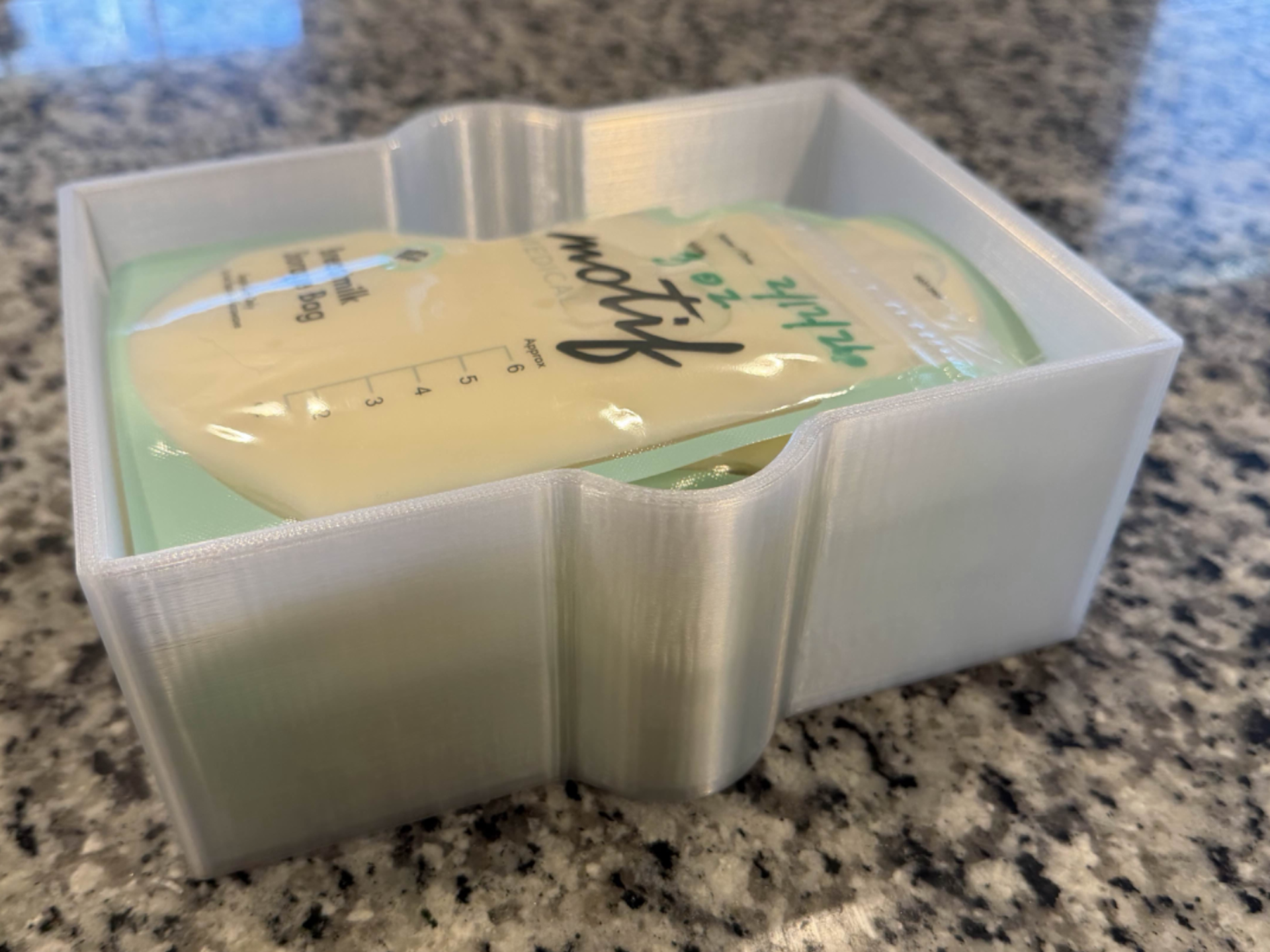 MilkFlat – Motif Breastmilk Bag Freezing Frame Box