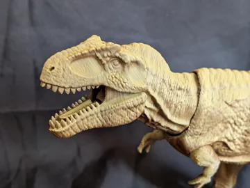 Tapa o cubierta: Jointed Giganotosaurus — vista de referencia 4