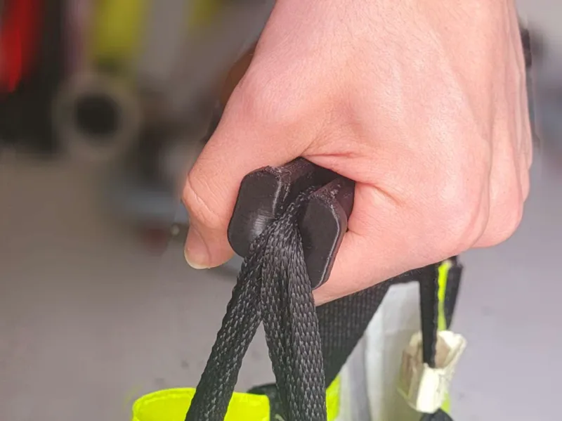 Shopping bags handle