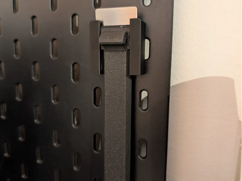 Skadis dual scraper holder