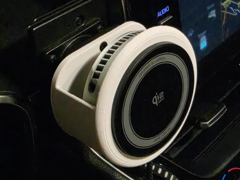 Ugreen Magflow Pro adapter for ProClip Car Mount