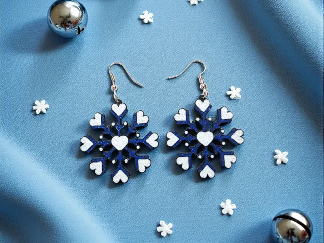 Heart snowflake v2 earrings