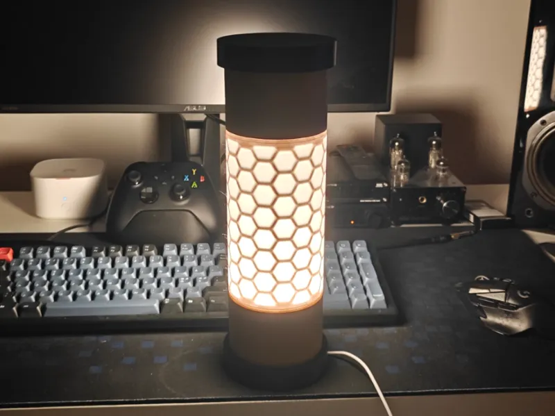 Desk lamp